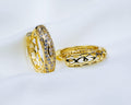 14k gold plated oorbel met een patroon pavé zetting van witte zirkonia en klaver patroon