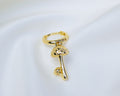 Handgemaakte 14k gold plated oorbel met een paddenstoel hanger