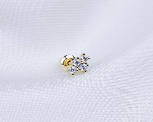 14k gold plated oorknopje met een cluster van zirkonia stenen