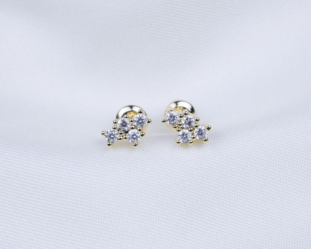 14k gold plated oorknopjes met een cluster van zirkonia stenen