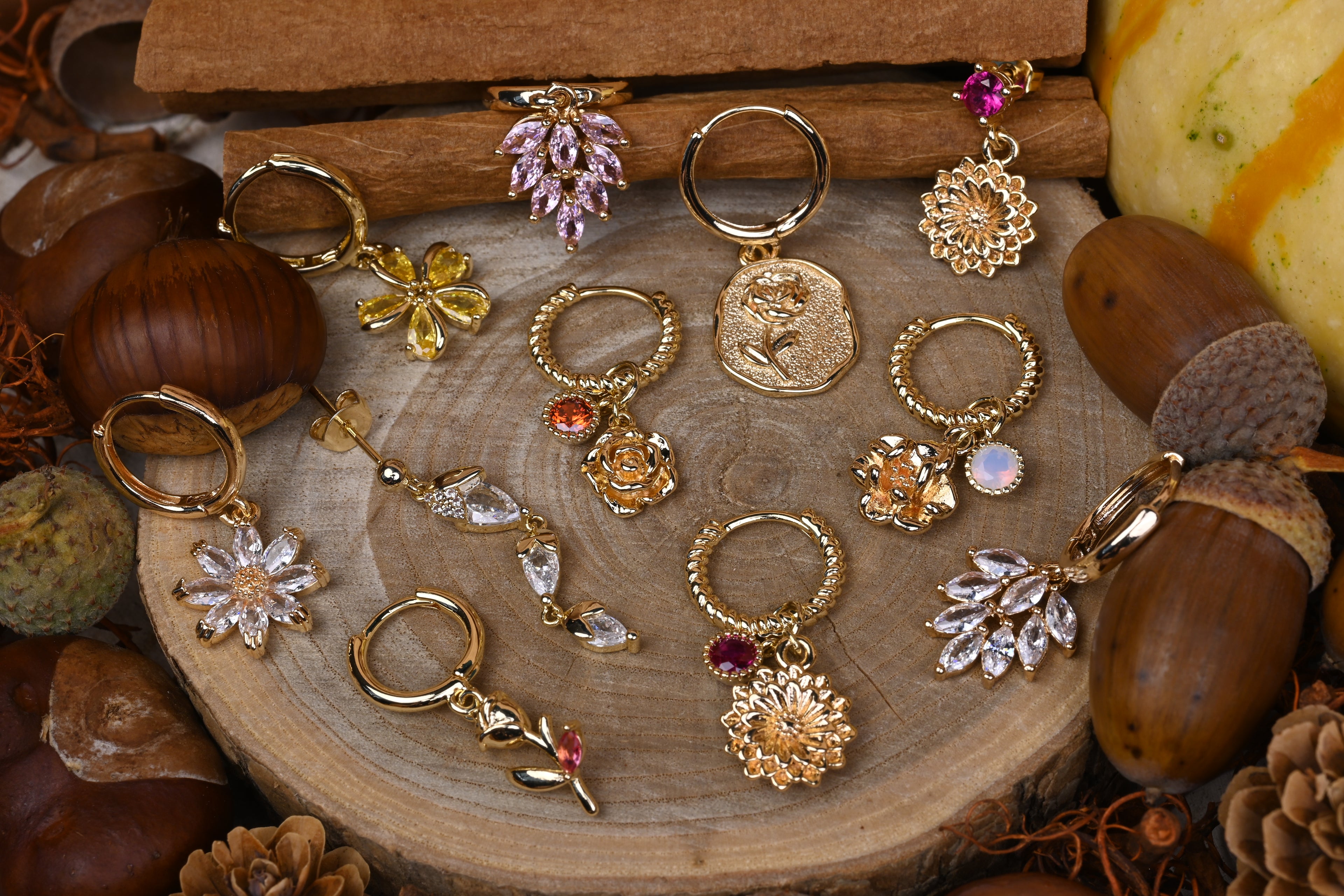 14K goldplated herfst oorbellen bloemen blaadjes roos dahlia hibiscus